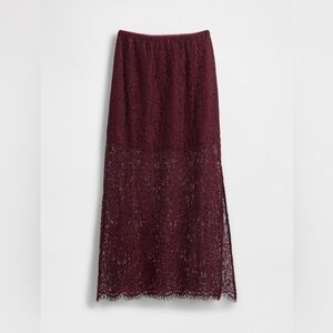 Women’s Lace Midi Skirt - Deep Plum